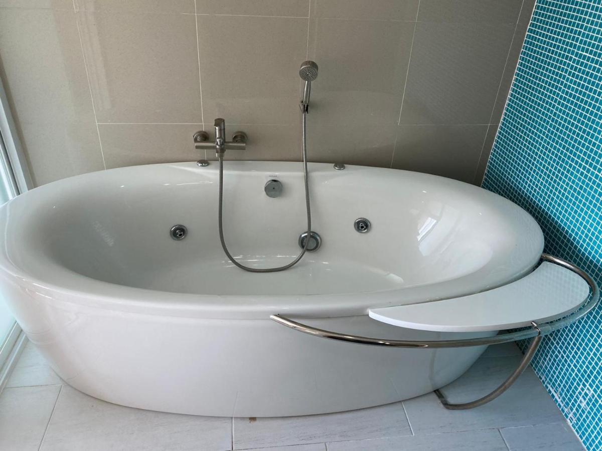 Royal Luxury Hotel Patong מראה חיצוני תמונה